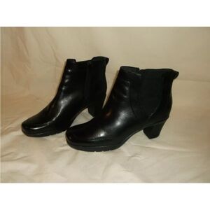 Clarks Bendables Black Leather Zip Up Block Heel Ankle Boots Shoes Women's 8 M
